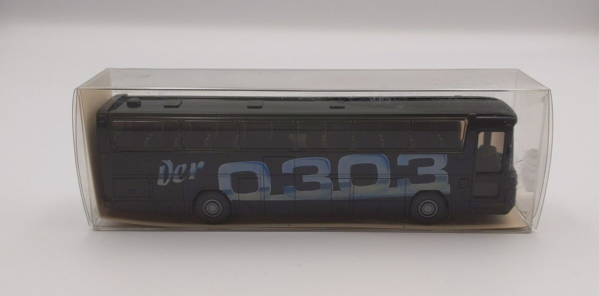 Wiking 712/1 HO Mercedes 0303 Coach