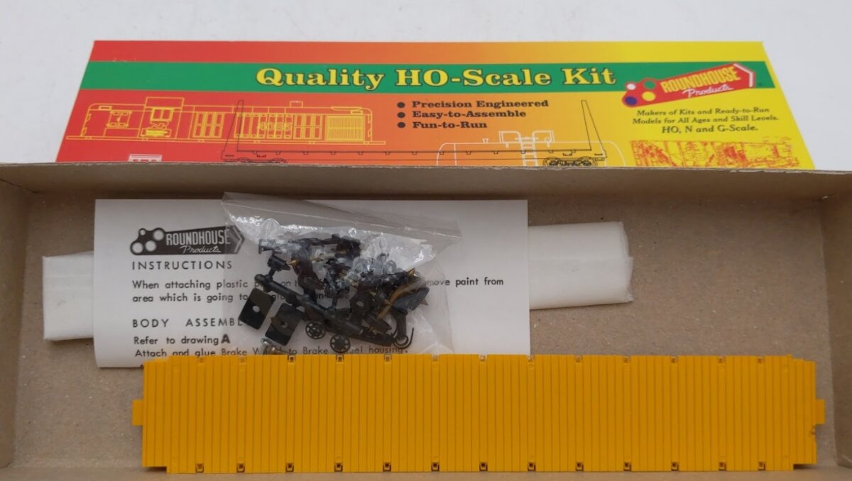 Roundhouse 01261 HO Scale 60' Flat Car Modern Trailer Train Kit