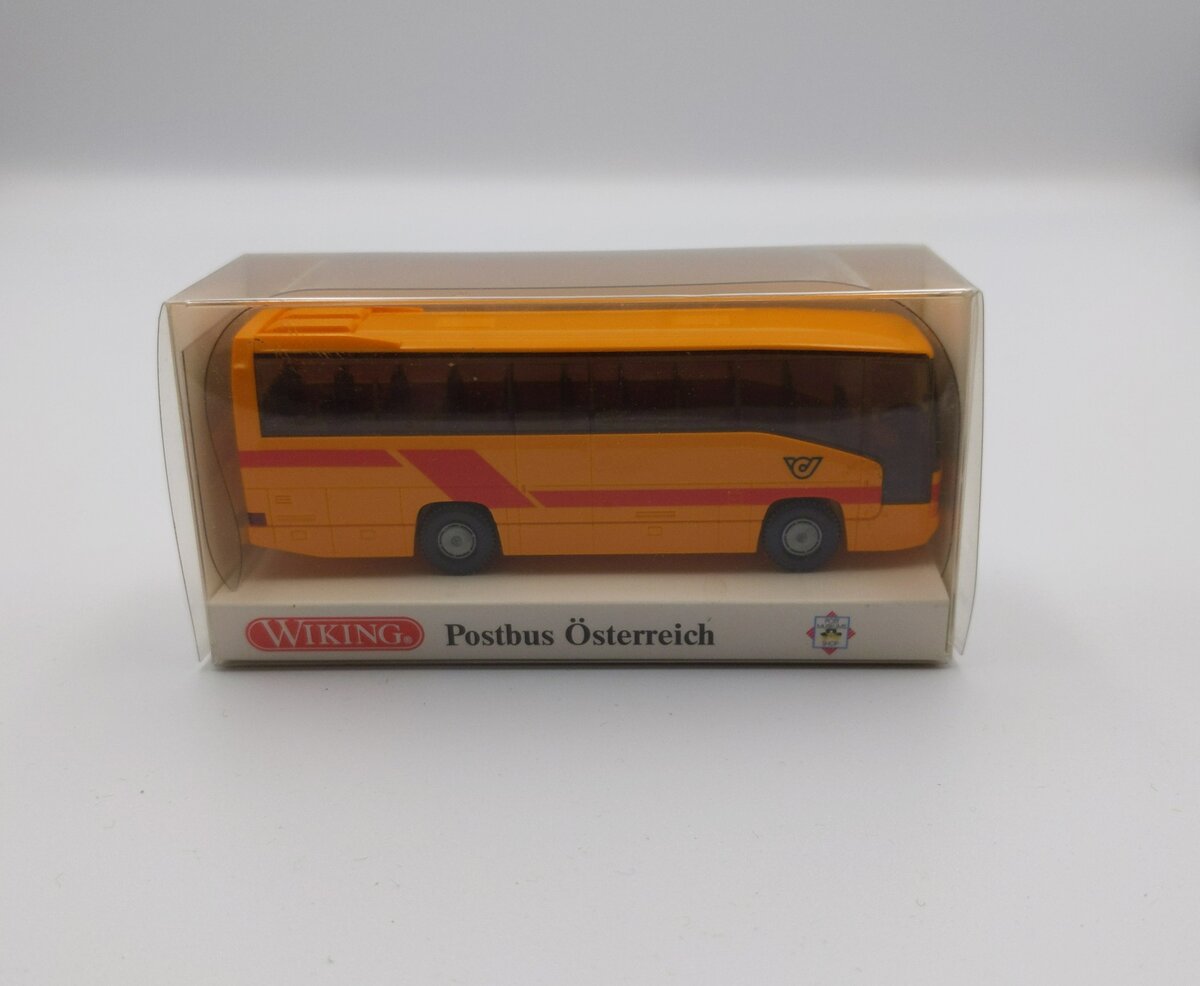 Wiking 404 1:87 RH Federal Austria Coach Bus