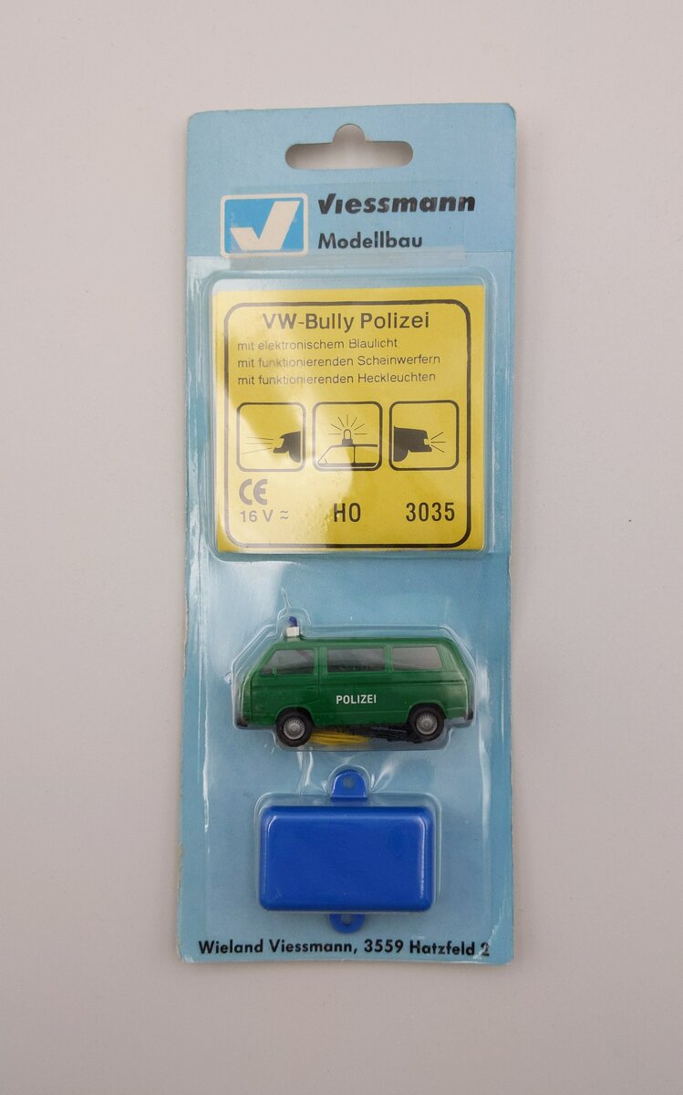 Viessmann 3035 VW Volkswagen Bully Polizei Green w/working lights