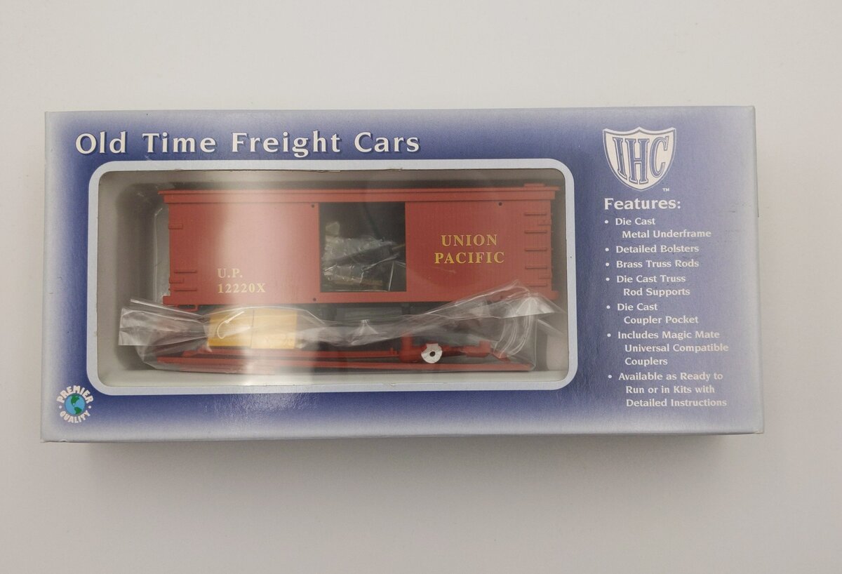 IHC 8144 HO Union Pacific 30' Boxcar Kit #12220X