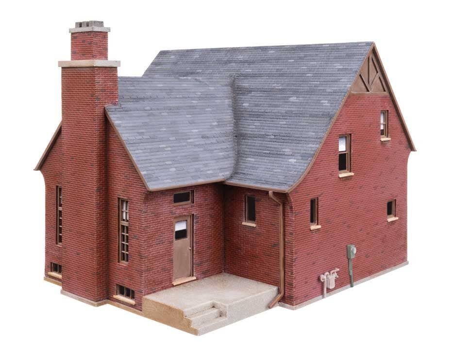 Walthers 933-4250 HO Tudor House Building Kit