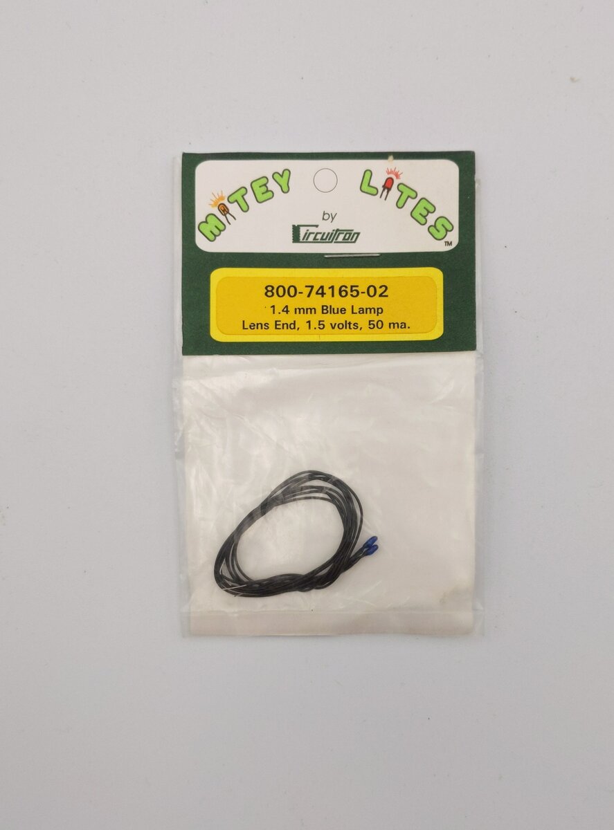 Circuitron 800-74165-02 1.4 mm Blue Lamp Lens End 1.5 Volts