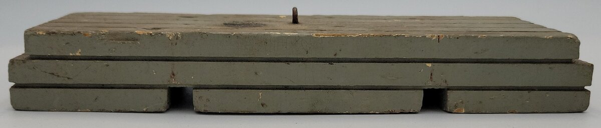 Lionel 211-2 Vintage Standard Gauge Flat Car Wood Load
