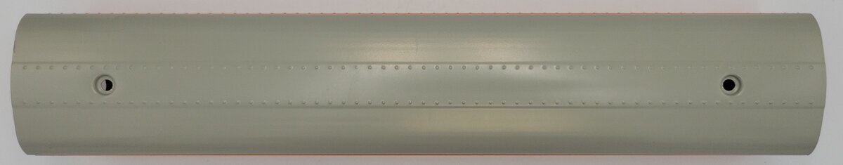 Lionel 753-45 O Gauge Orange Streamliner Passenger Car Shell w/ Gray Roof