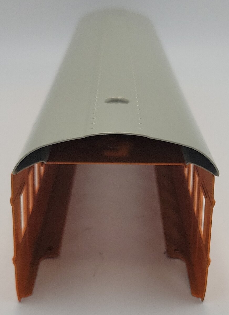 Lionel 753-45 O Gauge Orange Streamliner Passenger Car Shell w/ Gray Roof
