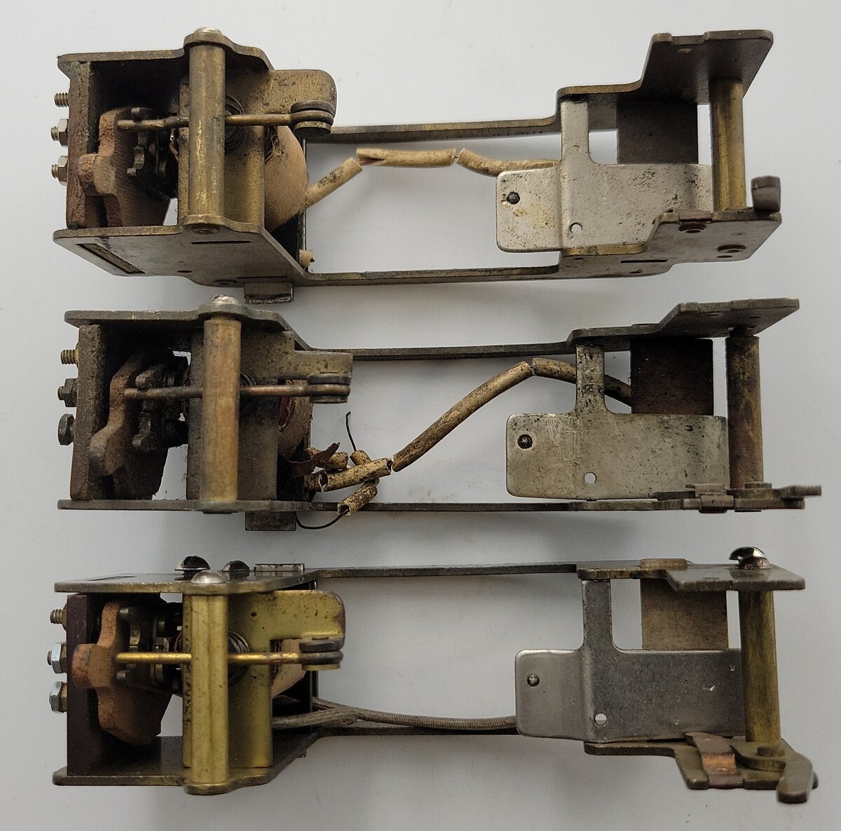 Lionel E-72 Standard Reverse Unit Complete w/ Brass Frame (Old Style) (Bag of 3)
