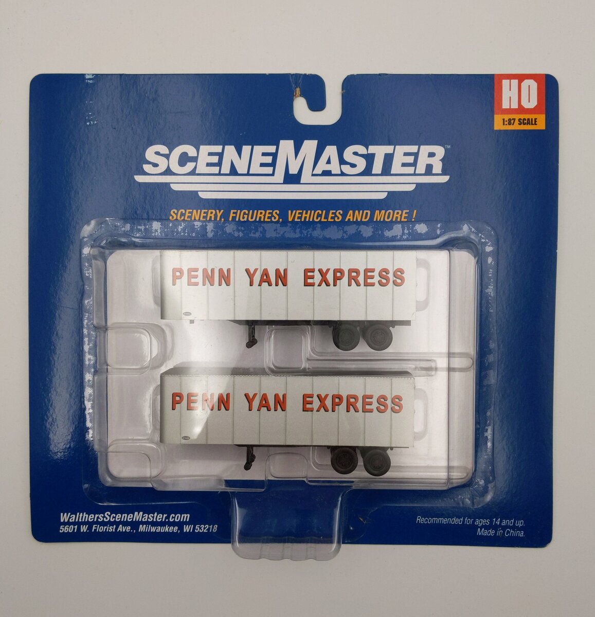 Scene Master 949-2351 Penn Yan Express 32' Trailer 2 Pk