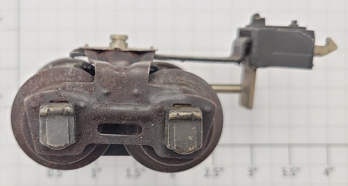 Lionel TS-81 O Gauge Prewar Automatic Coil Box Coupler Type Truck