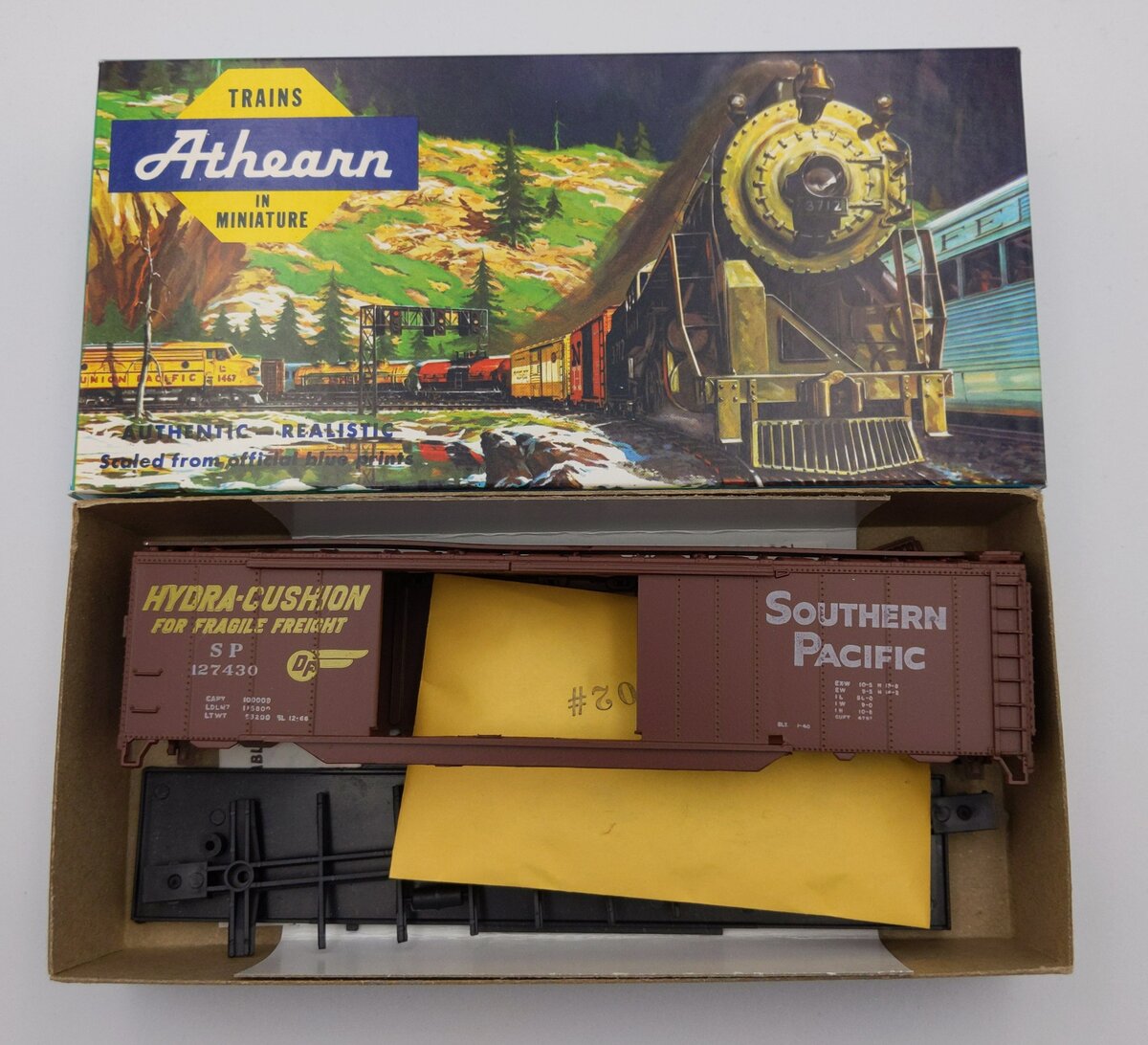 Athearn 1315 HO Southern Pacific 50 FT DD Box Car # 127430 Kit