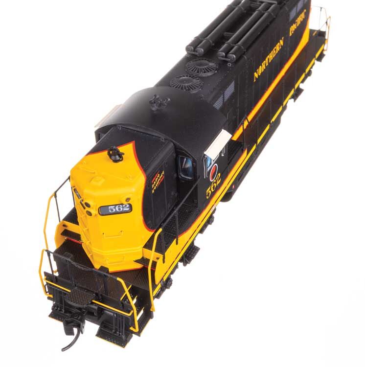 Walthers 920-42424 HO NP EMD GP7 Diesel Locomotive with Sound and DCC #562