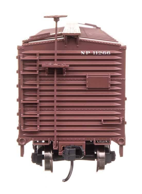 Walthers 910-40185 HO NP 40' Double Sheathed Wood Boxcar Ready to Run #11266