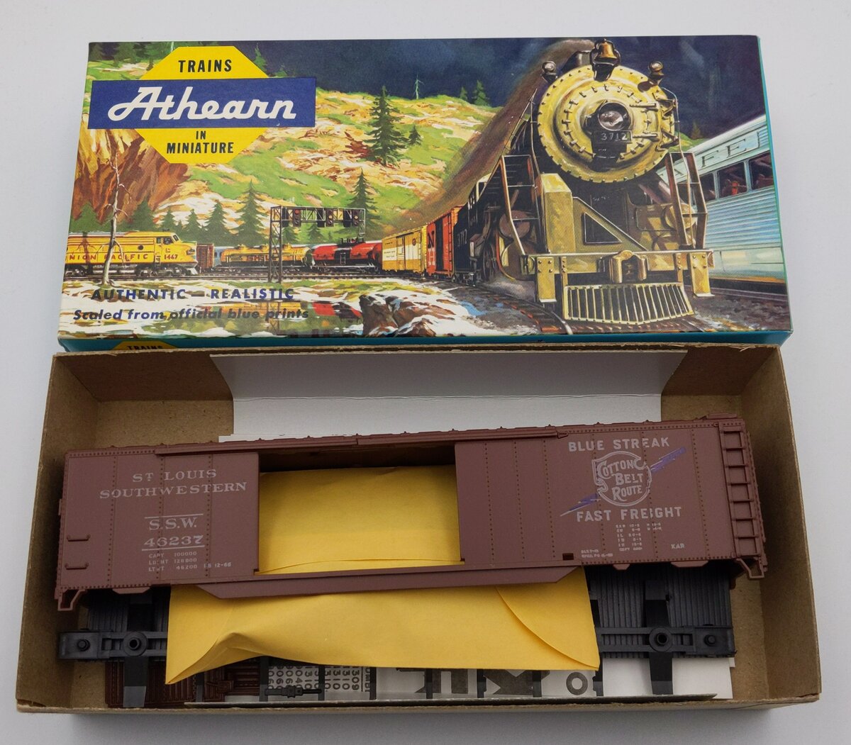 Athearn 5032 HO St. Louis 50' Double Door Boxcar Kit