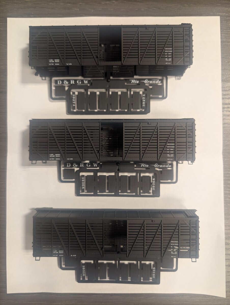 Accurail 3378 HO Scale Denver and Rio Grande Wood Stock Car (Pack of 3)