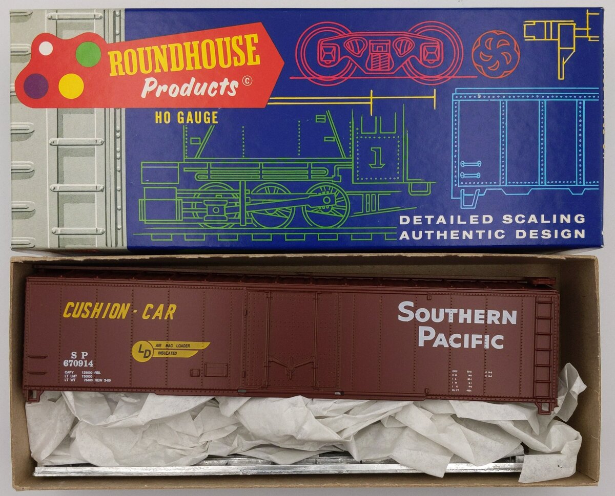 Roundhouse 7729 HO Southern Pacific 50' Plug Door Boxcar Kit
