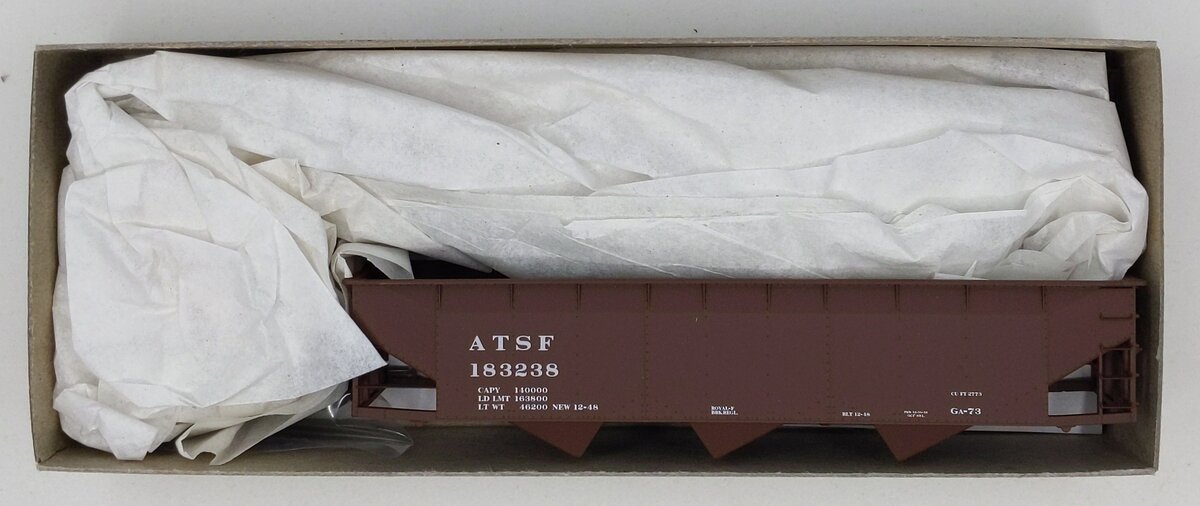 Accurail 7551 HO Scale Santa Fe AAR Triple Hopper Road #: 183238