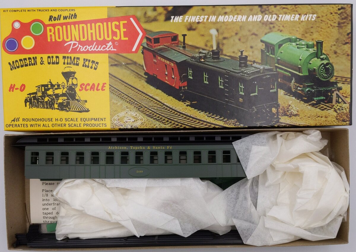 Roundhouse 5252 HO AT&SF Overland Sleeper Car Kit