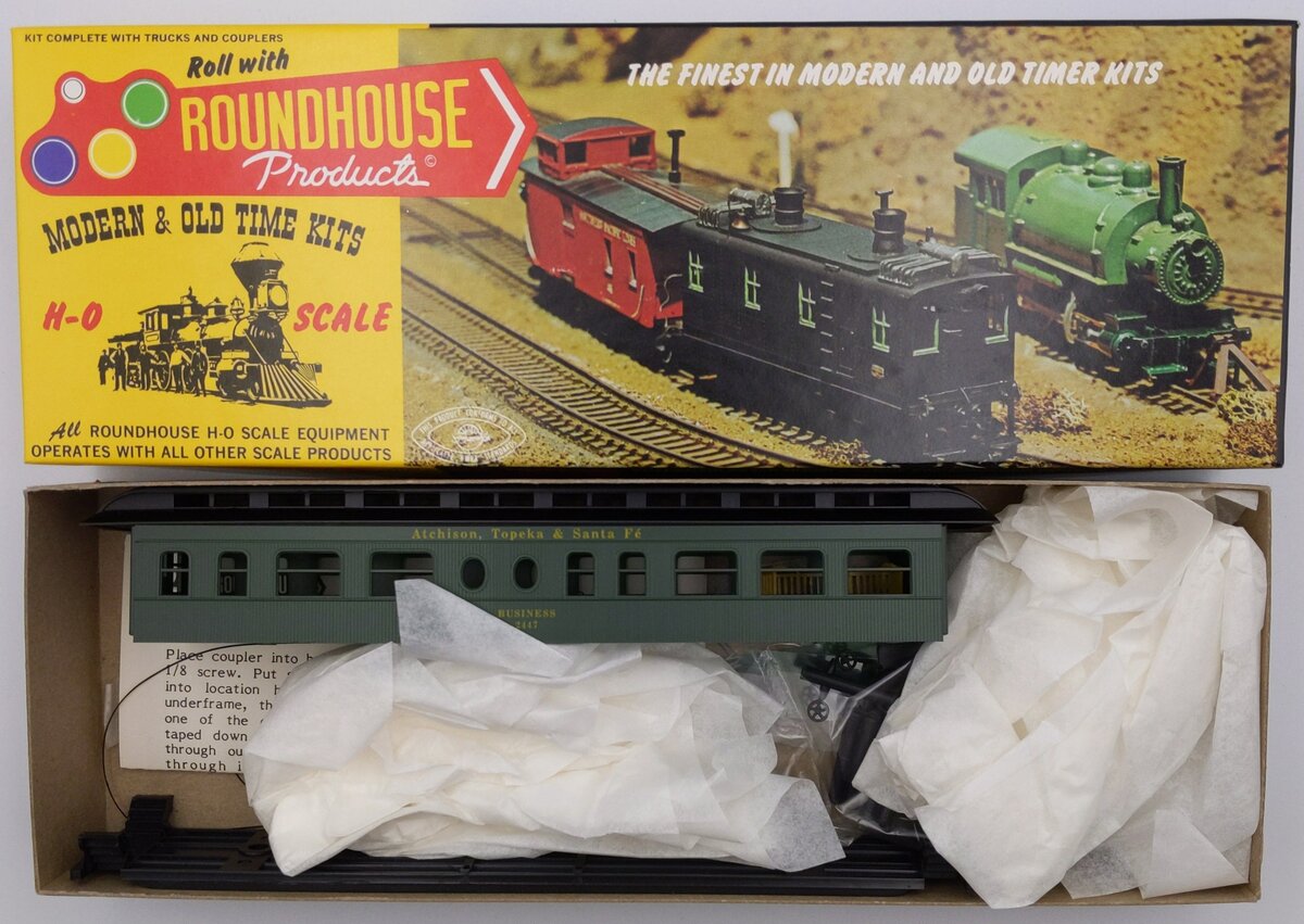 Roundhouse 5232 HO AT&SF 50' Overland Business Car Kit