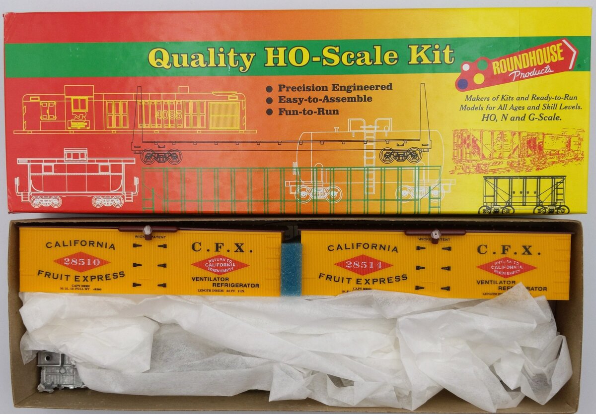 Roundhouse 30701 HO California Fruit Express 36' Old Time Reefer Twin Pk Kit