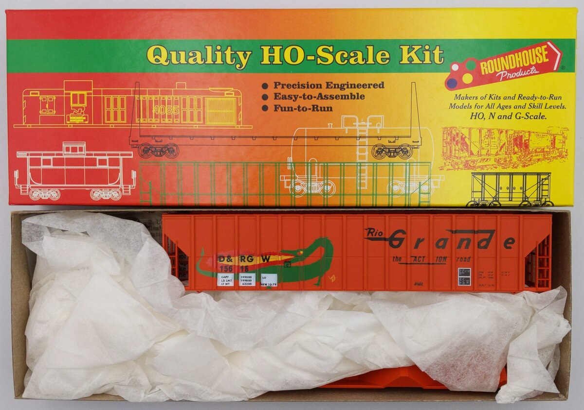Roundhouse 77204 HO Rio Grande 54' FMC Covered Hopper Kit