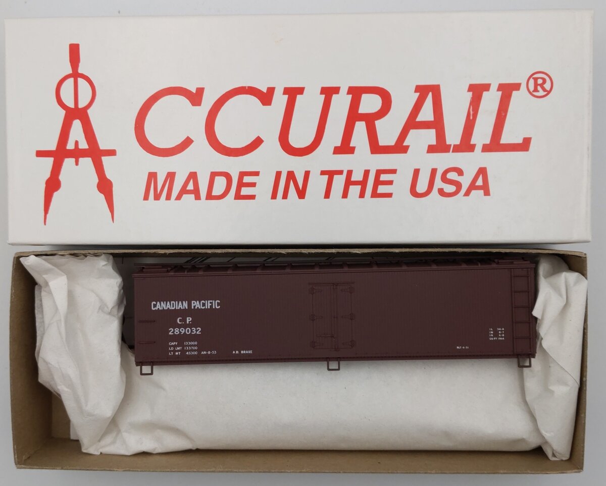 Accurail 4822.1 HO Scale Canadian Pacific 40' Wood Reefer Kit