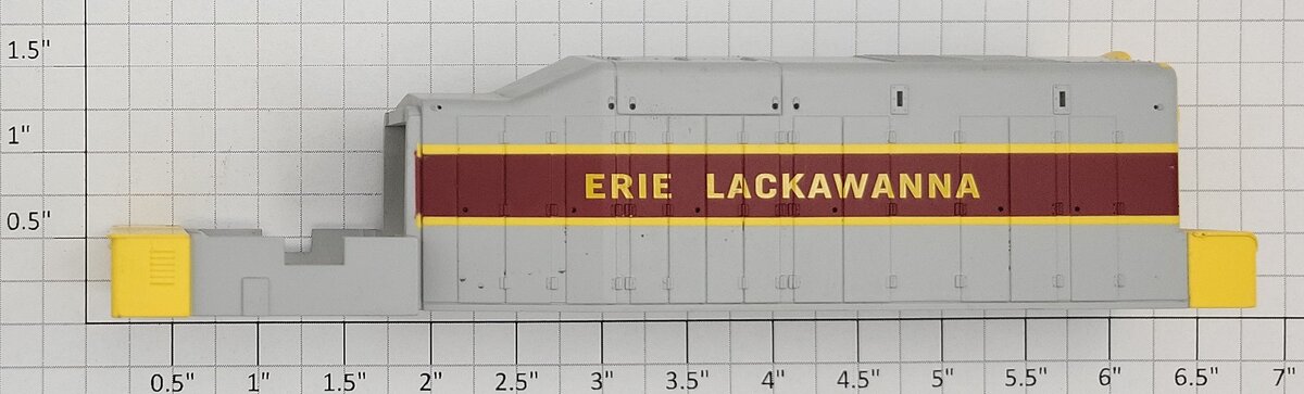 S-Helper 662-01-01-EL Grey/Yellow/Maroon 359 Erie Lackawanna Switcher Body Shell