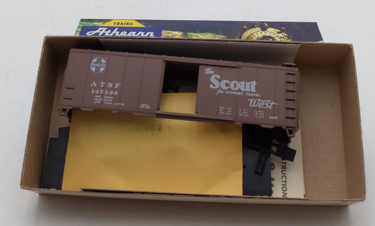 Athearn 5015 HO Scale Atchison Topeka Santa Fe Scout 40' Box Car # 145386 Kit