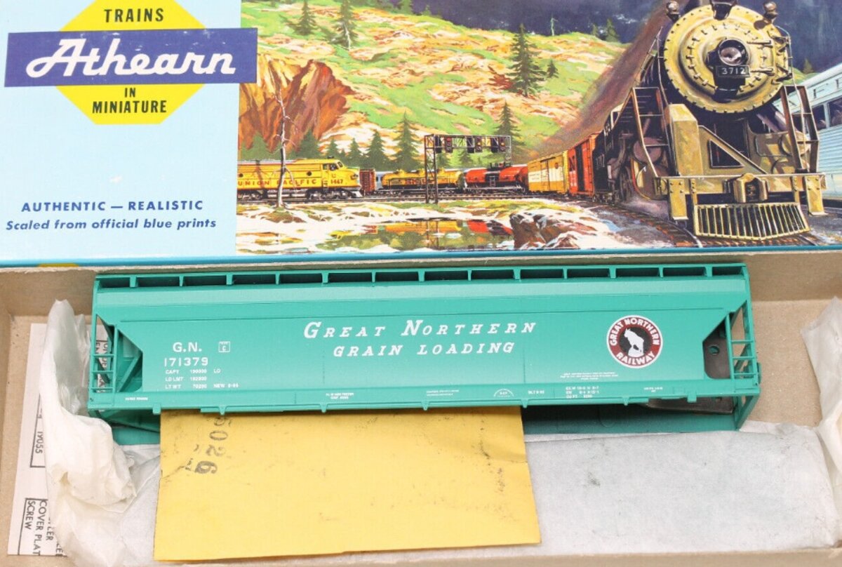 Athearn 270-1 HO Great Northern 55' ACF Center Flo Covered Hopper # 171379 Kit
