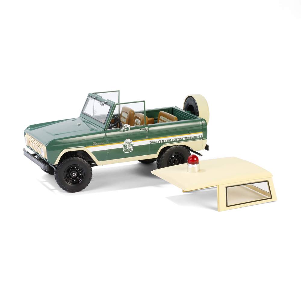 Greenlight Collectibles 19143 1:19 Smokey Bear Forest Ranger 1967 Ford Bronco
