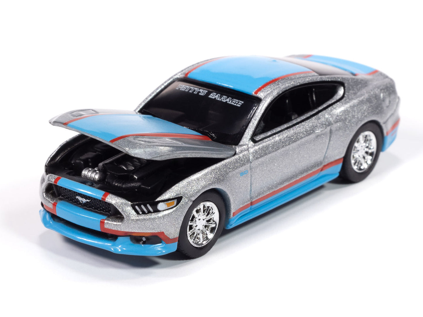 Auto World AWSP178-A-CASE 1:64 Silver 2017 Ford Mustang GT Tribute Edition (6)