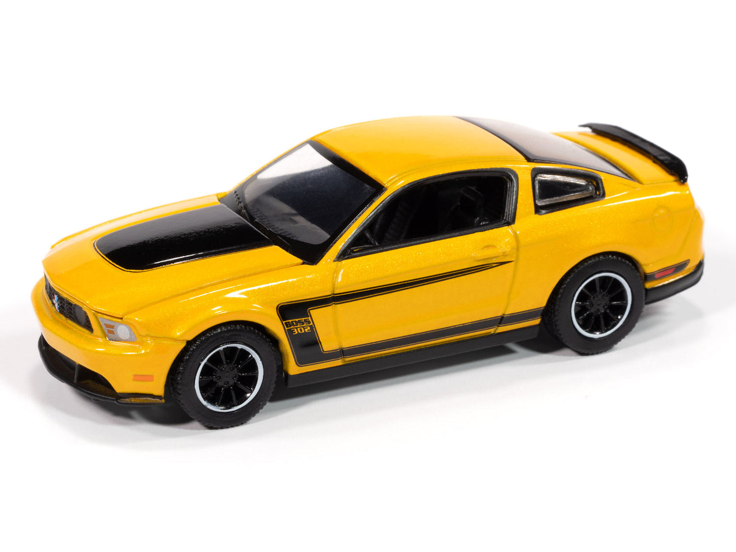 Auto World AWSP186-A-CASE 1:64 Yellow 2012 Ford Mustang Boss 302 (Pack of 6)