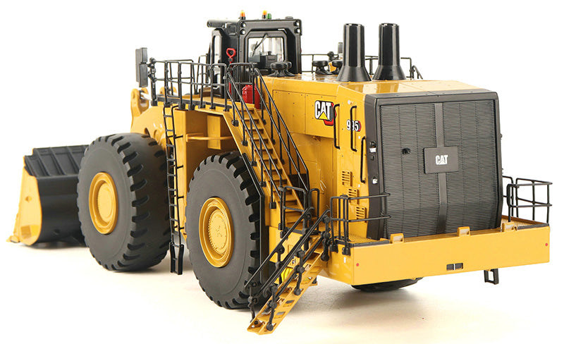 DieCast Masters 85716 1:50 High Line Series Caterpillar 995 Wheel Loader Diecast
