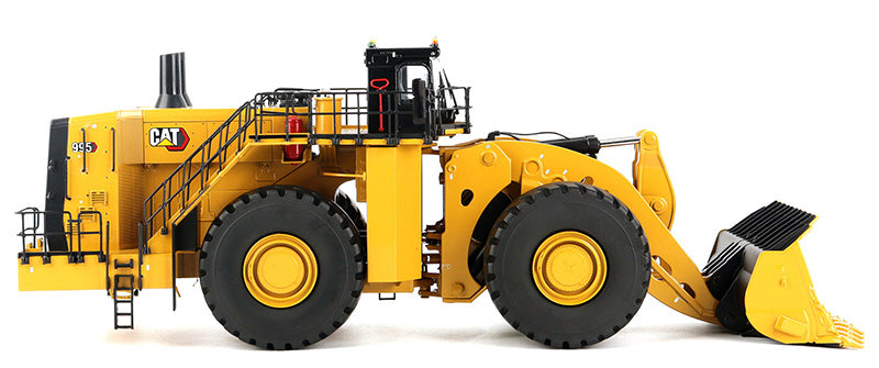 DieCast Masters 85716 1:50 High Line Series Caterpillar 995 Wheel Loader Diecast