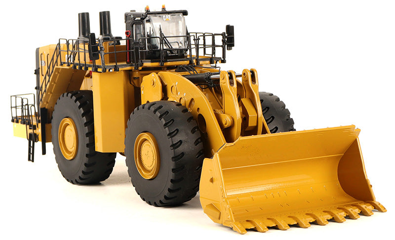 DieCast Masters 85716 1:50 High Line Series Caterpillar 995 Wheel Loader Diecast