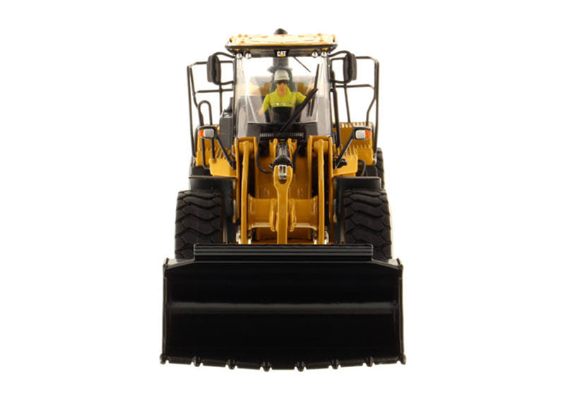 DieCast Masters 85928C 1:50 Core Classics Caterpillar 966M Wheel Loader Diecast