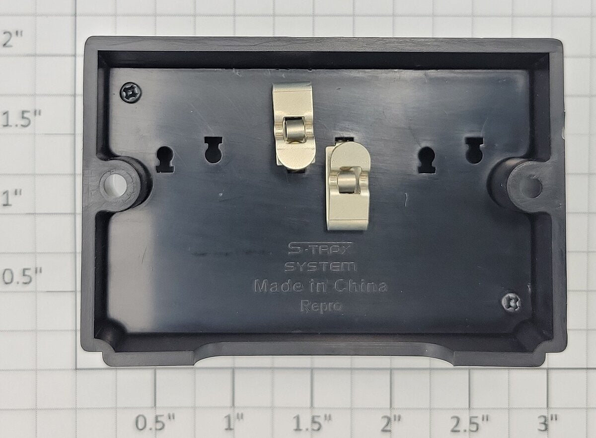 S-TRAX 00670 Automatic Uncoupler Control Button with Wires and Screws