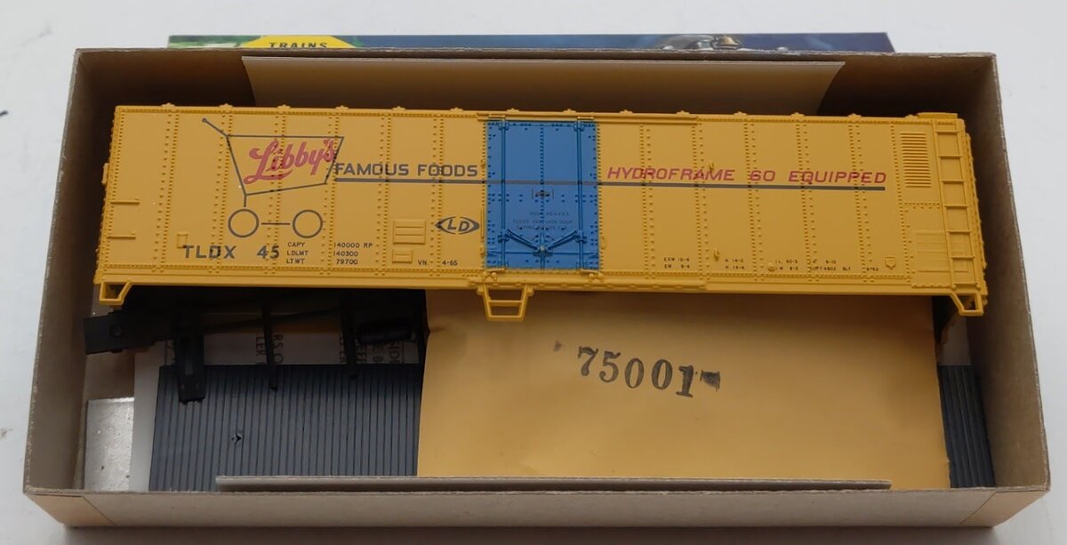 Athearn 1625 HO Scale 50' Libby Famous Foods Reefer # 45 Kit