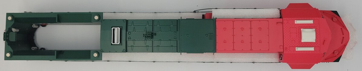Lionel 81171-2 Ferromex Scale ES44AC Diesel Locomotive Body Shell #4617