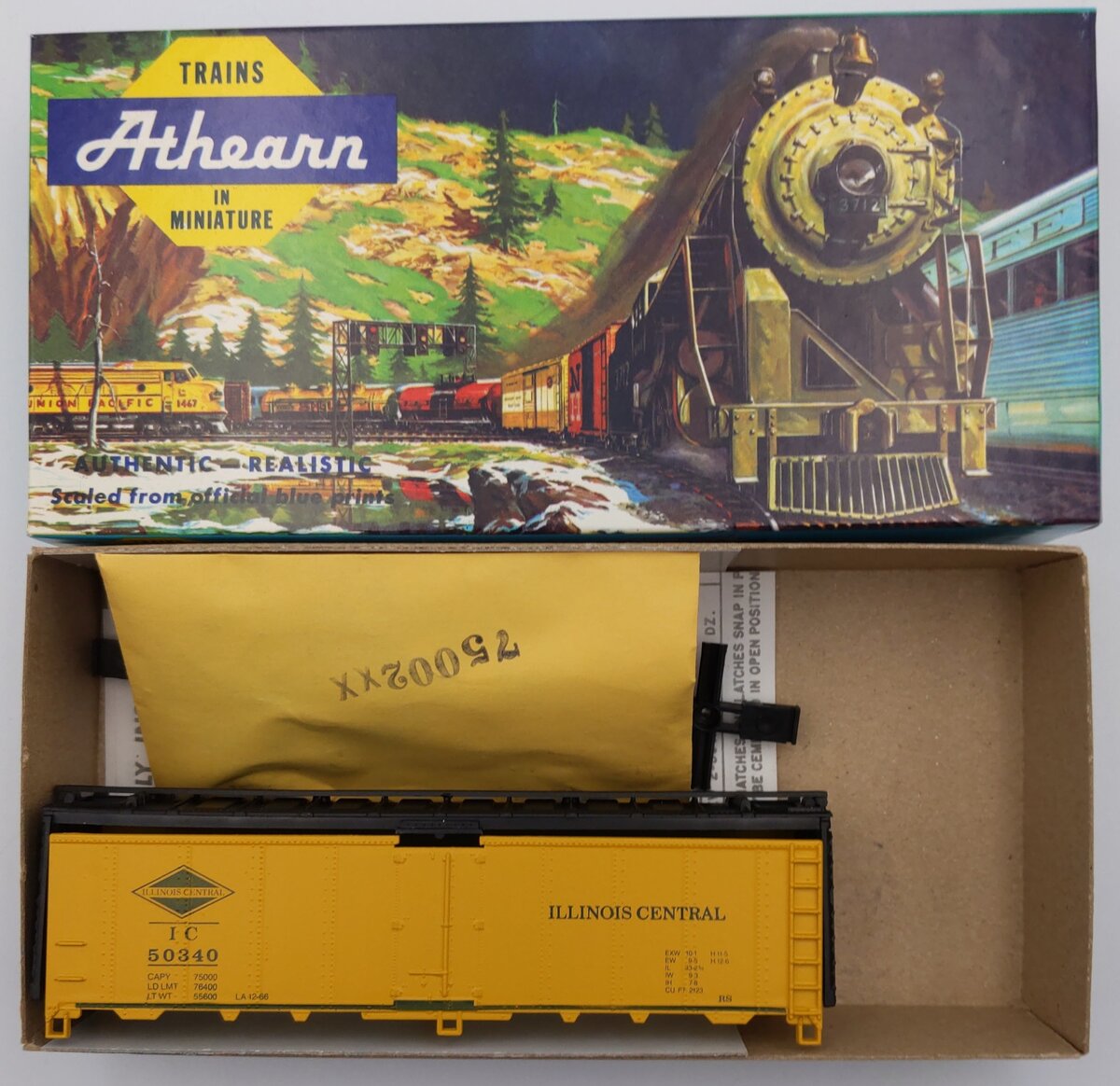 Athearn 5026 HO IL Central 40' Reefer Car Kit