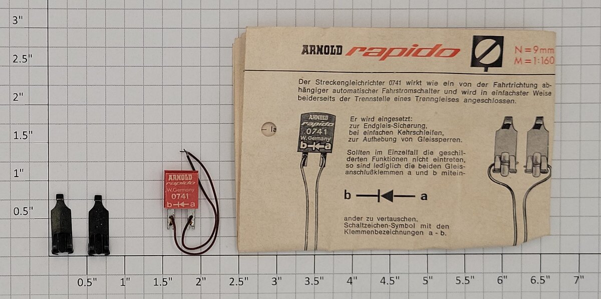 Arnold 0741 N Gauge Track Rectifiers in Original Box with Instructions