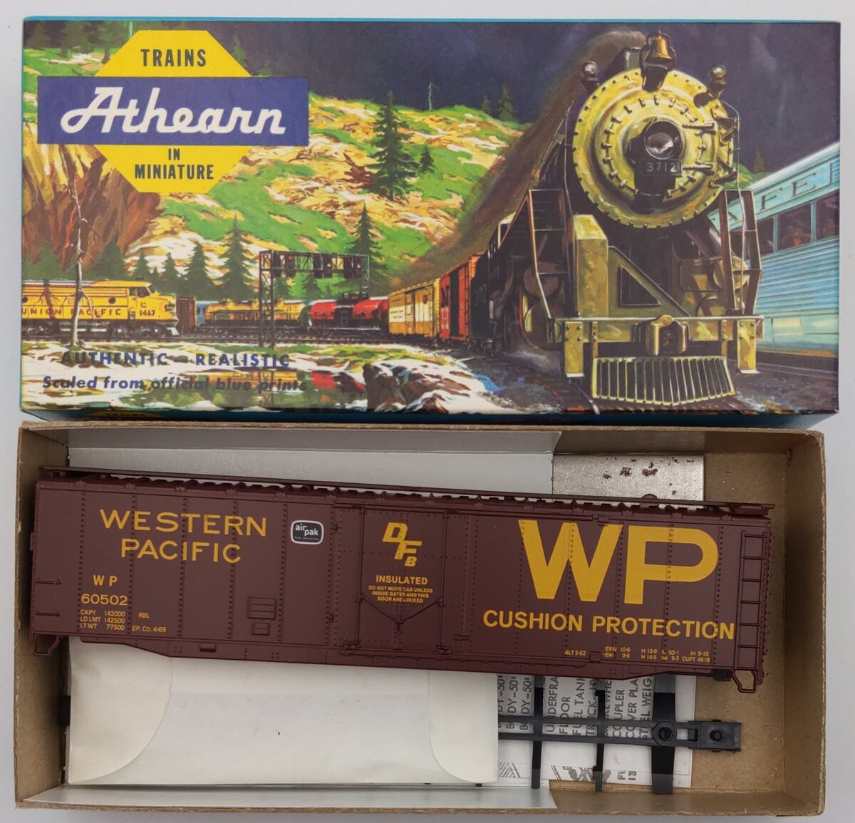 Athearn 144 HO Western Pacific 50' Plugdoor Boxcar Kit