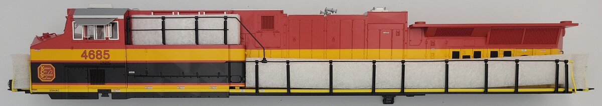 Lionel 82214-2 KCS Scale ES44AC Shell #4685