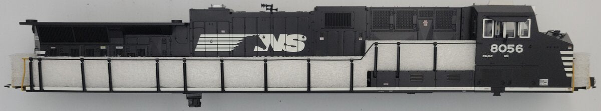 Lionel 82209-2 Norfolk Southern Scale ES44AC Shell #8056
