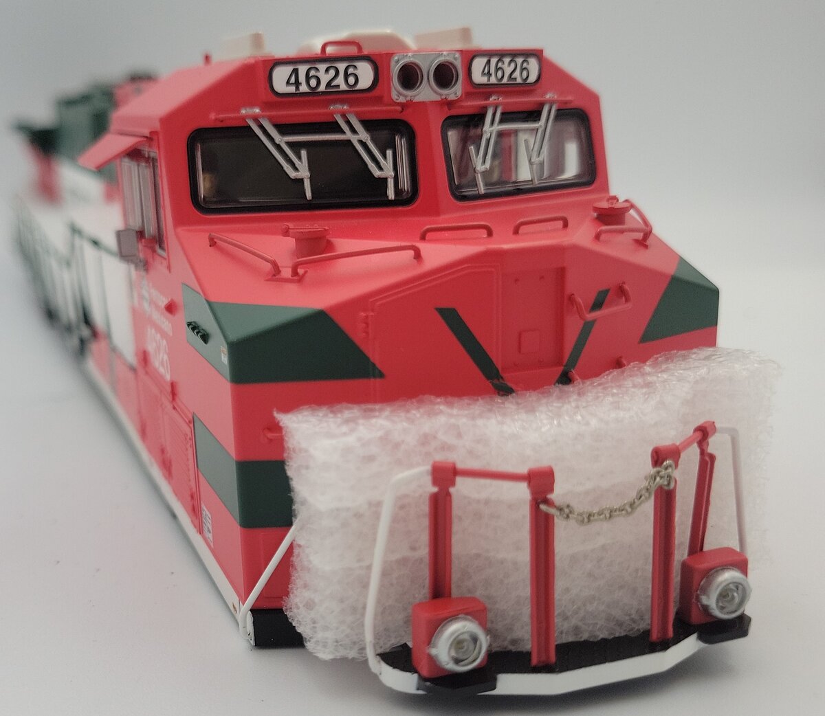 Lionel 82209-2 Ferromex Scale ES44AC Diesel Locomotive Body Shell #4626