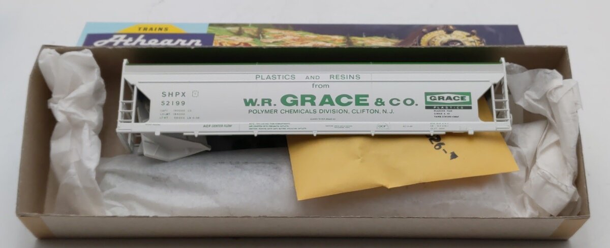 Athearn 1905 HO W.R. Grace & Co. 55 Ft Center Flow Hopper Kit