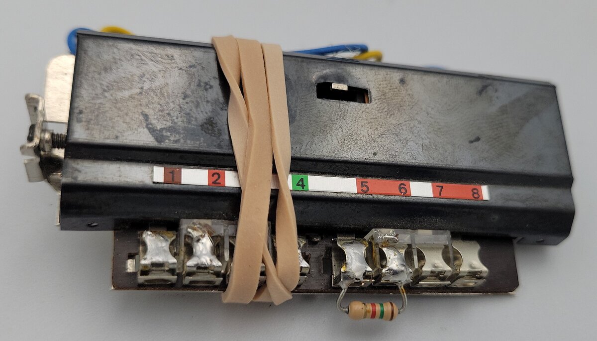 Marklin 7242 Derailer Signal without Signal Head
