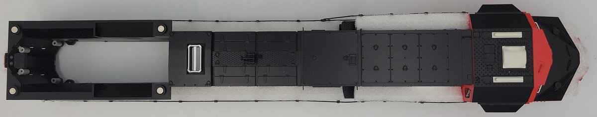 Lionel 81176-2 CN Scale ES44AC Diesel Locomotive Body Shell #2812