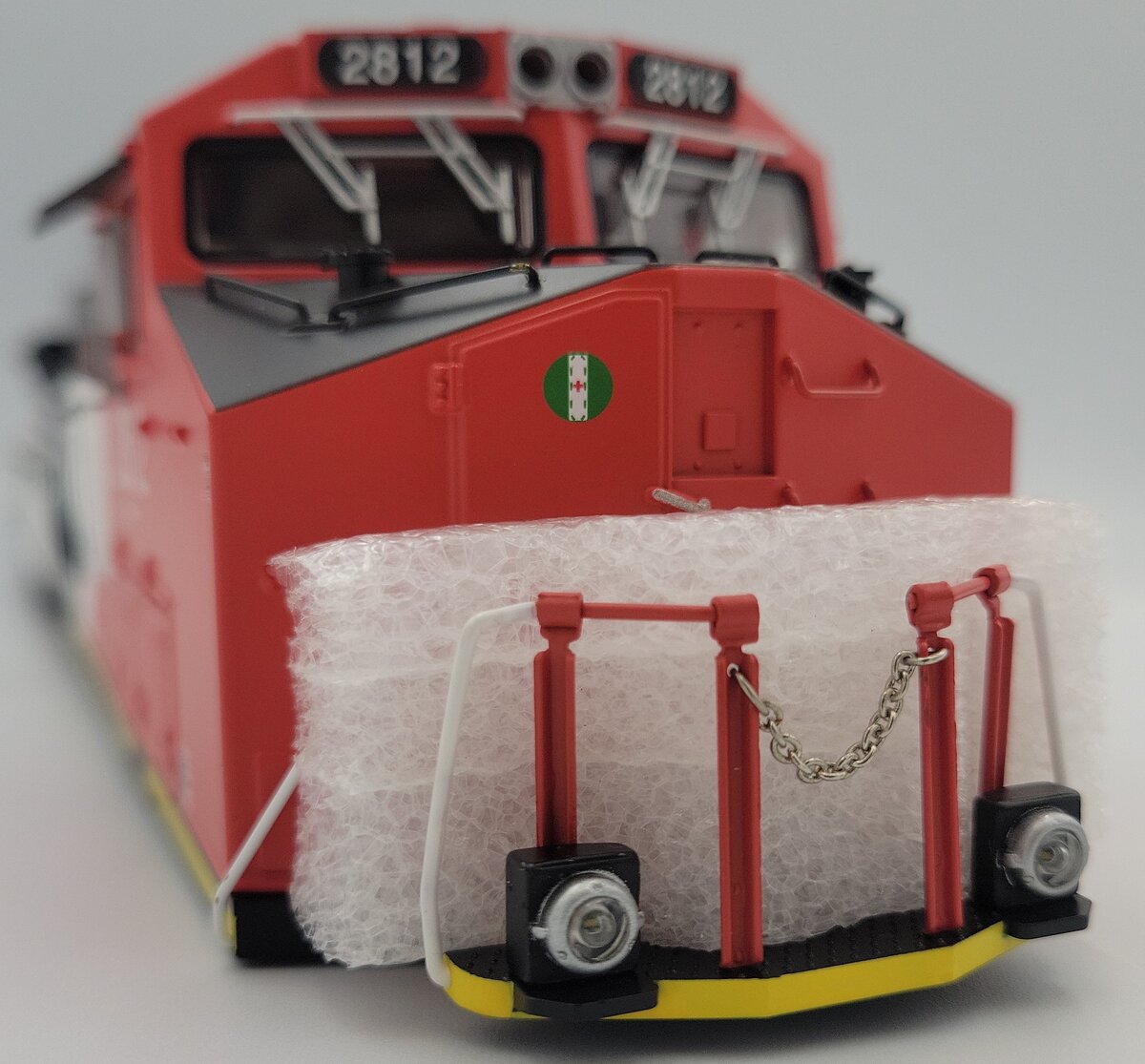 Lionel 81176-2 CN Scale ES44AC Diesel Locomotive Body Shell #2812