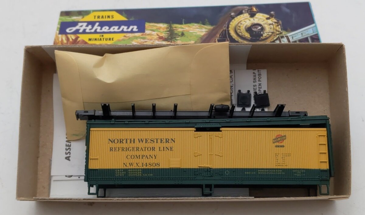 Athearn 5215 HO Scale Northwestern 40' WD Reefer # 14808 Kit