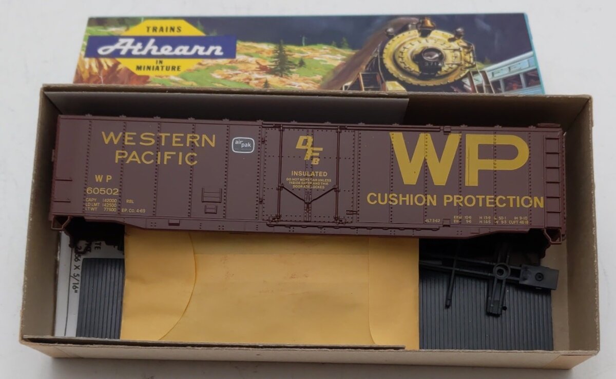 Athearn 144 HO Scale Western Pacific 50' Plug Door Boxcar # 60502 Kit